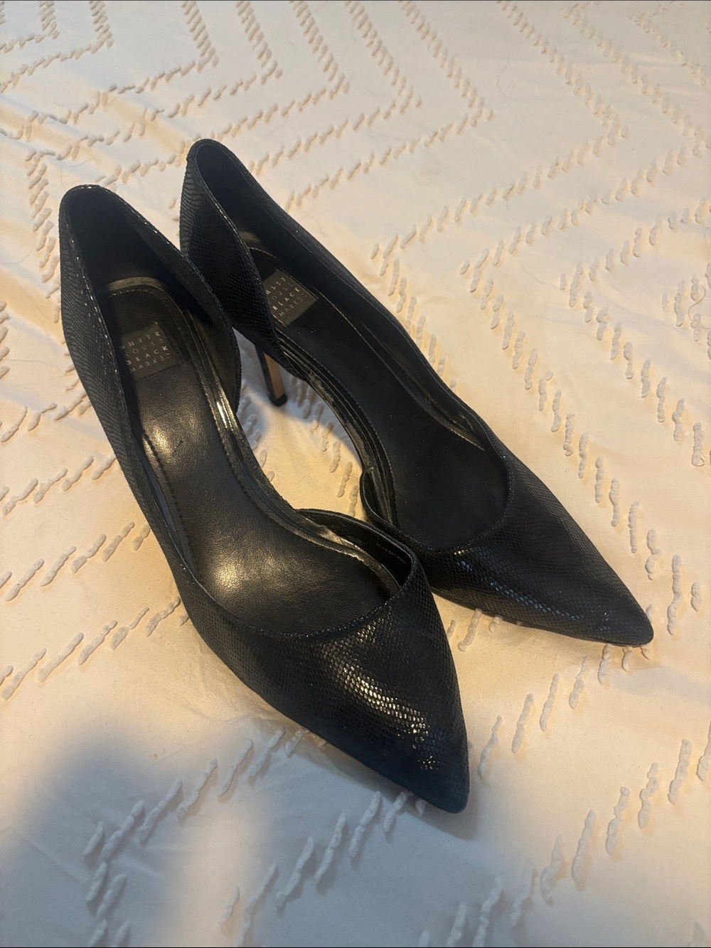 White House Black Market Black Pointed Toe Stiletto Pumps